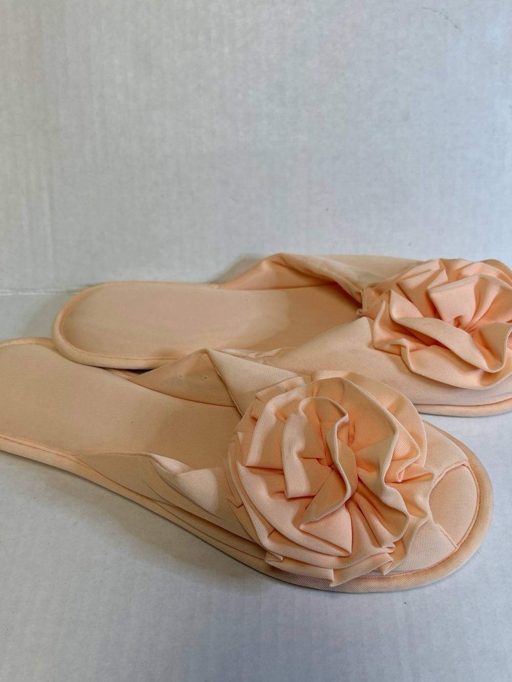 Women's Peach Floral Rosette Slide Slippers